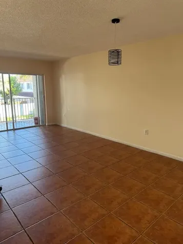 4744 NW 114th Avenue Doral FL 33178