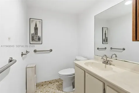 7707 SW 105th Place Miami FL 33173