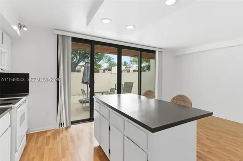 7707 SW 105th Place Miami FL 33173