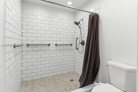 7707 SW 105th Place Miami FL 33173