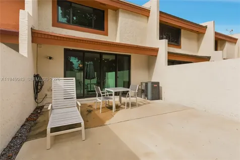 7707 SW 105th Place Miami FL 33173
