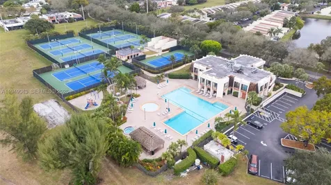 7707 SW 105th Place Miami FL 33173