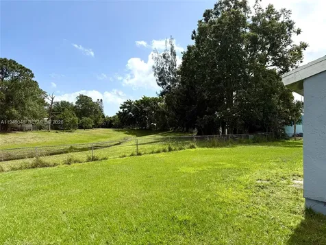 3311 SW Ensley Court Port St. Lucie FL 34953
