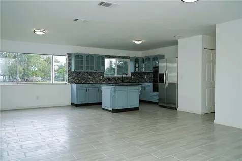 3311 SW Ensley Court Port St. Lucie FL 34953