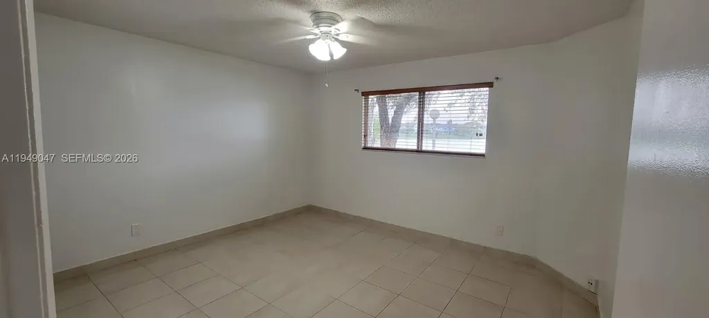 3469 NW 44th Street Oakland Park FL 33309