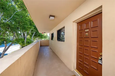 8415 SW 107th Avenue Miami FL 33173