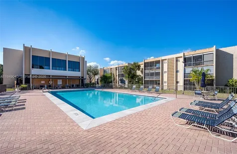 8415 SW 107th Avenue Miami FL 33173