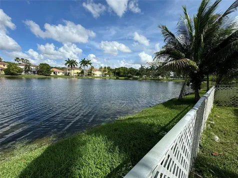 3523 SW 169th Terrace Miramar FL 33027