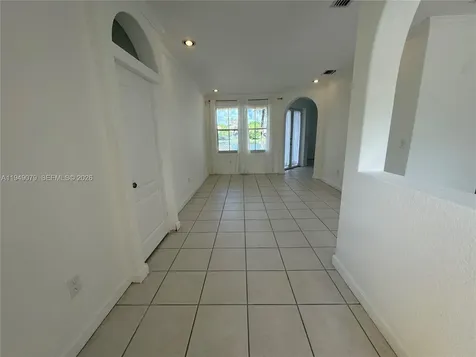 3523 SW 169th Terrace Miramar FL 33027