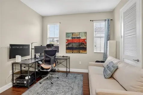 5208 Falcon Trail Davie FL 33314