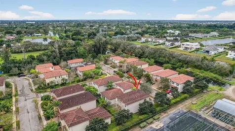 5208 Falcon Trail Davie FL 33314