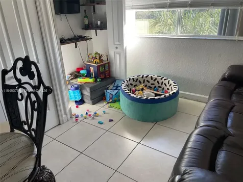 7090 NW 177th Street Hialeah FL 33015