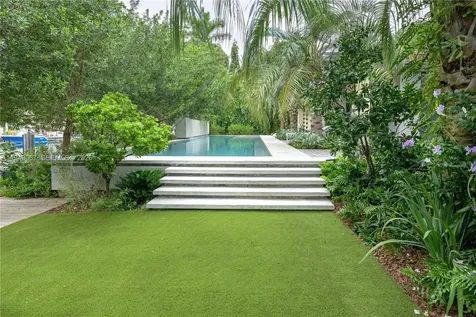 6840 Sunrise Place Coral Gables FL 33133