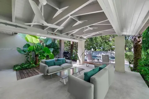6840 Sunrise Place Coral Gables FL 33133