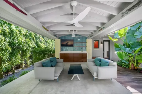 6840 Sunrise Place Coral Gables FL 33133