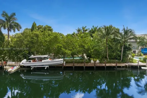 6840 Sunrise Place Coral Gables FL 33133