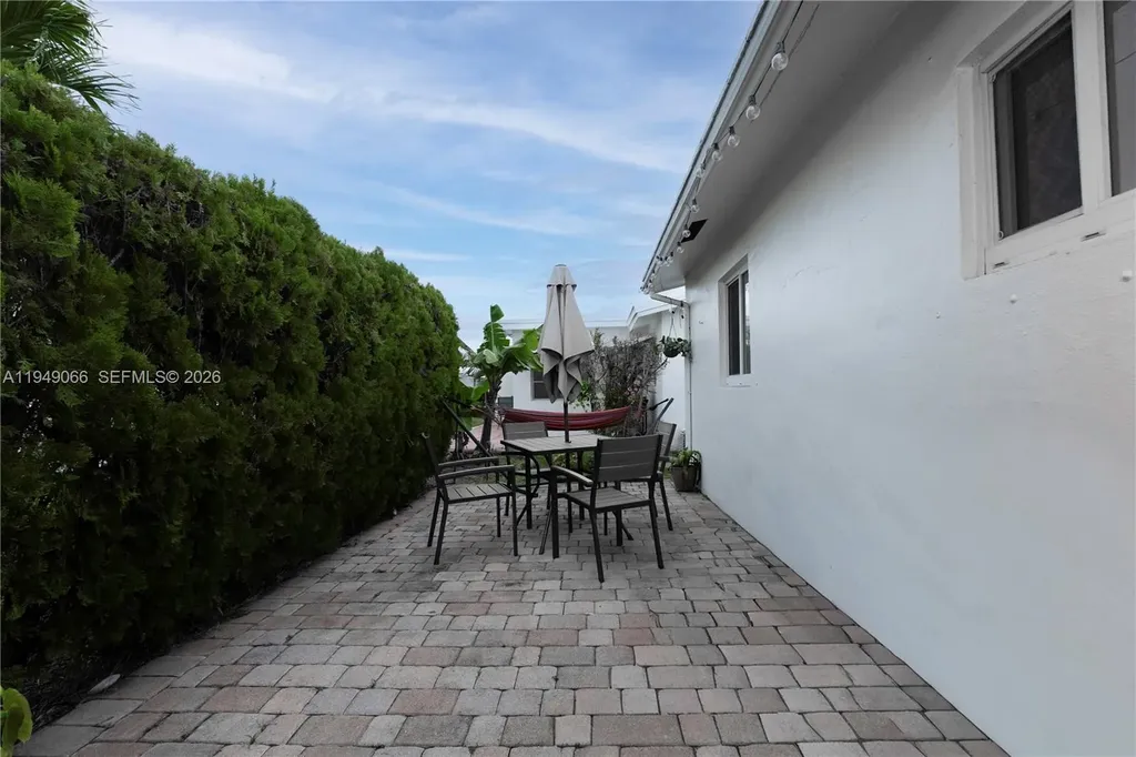 131 NW 31st Court Pompano Beach FL 33064