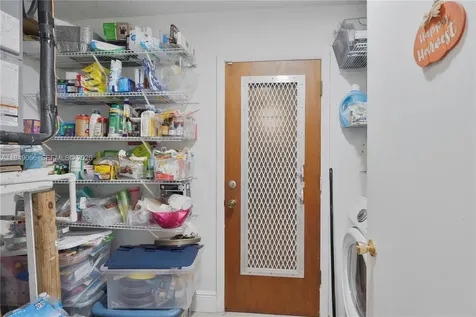 131 NW 31st Court Pompano Beach FL 33064