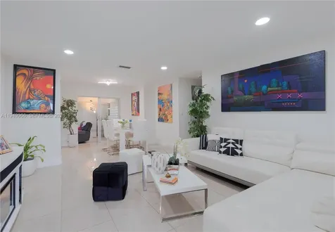 131 NW 31st Court Pompano Beach FL 33064