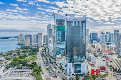 398 NE 5th Street Miami FL 33132