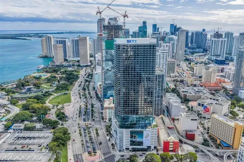 398 NE 5th Street Miami FL 33132