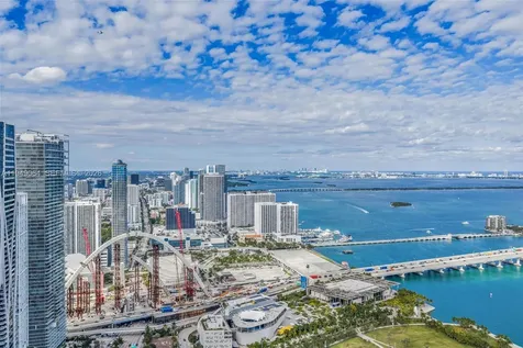 398 NE 5th Street Miami FL 33132