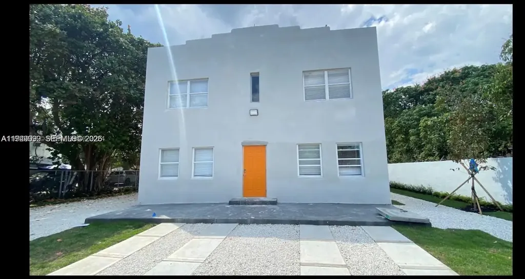 6828 NW 3rd Avenue Miami FL 33150