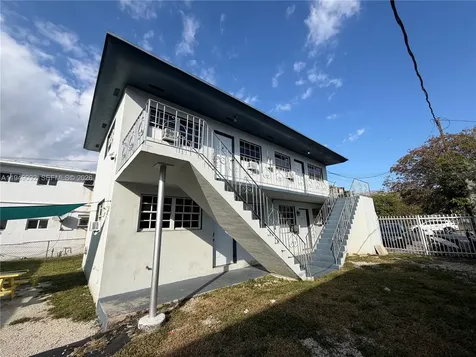 7638 N Miami Avenue Miami FL 33150