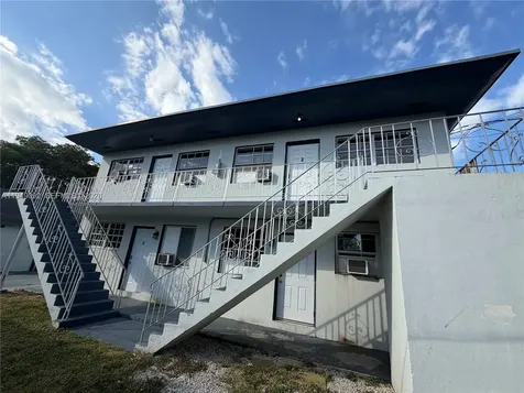7638 N Miami Avenue Miami FL 33150