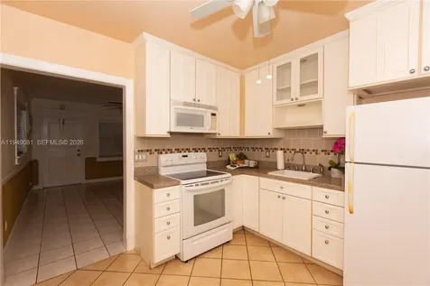 7401 Pines Boulevard Pembroke Pines FL 33024