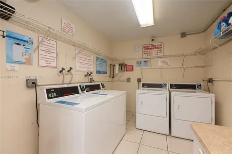 7401 Pines Boulevard Pembroke Pines FL 33024