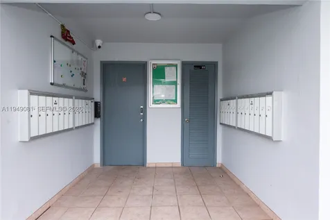 7401 Pines Boulevard Pembroke Pines FL 33024