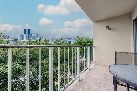 200 178th Drive Sunny Isles Beach FL 33160