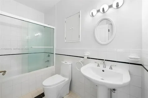 4191 Lybyer Avenue Miami FL 33133