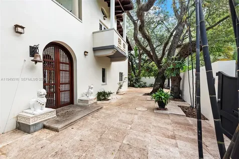 4191 Lybyer Avenue Miami FL 33133