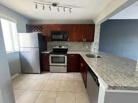 5200 NW 31st Avenue Fort Lauderdale FL 33309