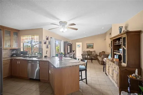 15824 Cotswold Court Davie FL 33331