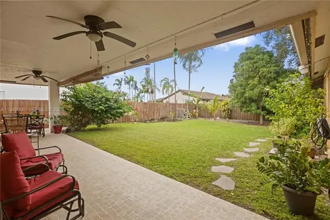 15824 Cotswold Court Davie FL 33331
