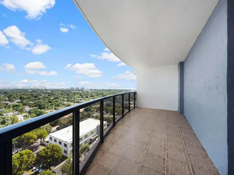 2301 SW 27th Avenue Miami FL 33145