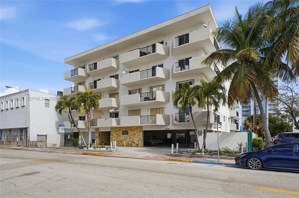 6965 Harding Avenue Miami Beach FL 33141