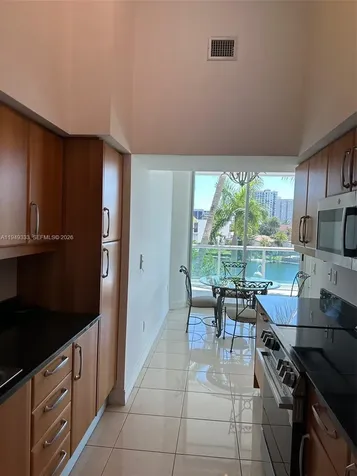 16500 Collins Avenue Sunny Isles Beach FL 33160