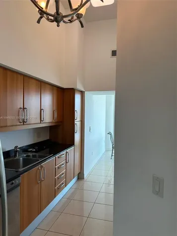 16500 Collins Avenue Sunny Isles Beach FL 33160