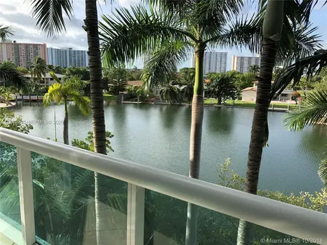 16500 Collins Avenue Sunny Isles Beach FL 33160