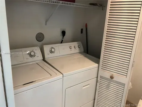 16500 Collins Avenue Sunny Isles Beach FL 33160