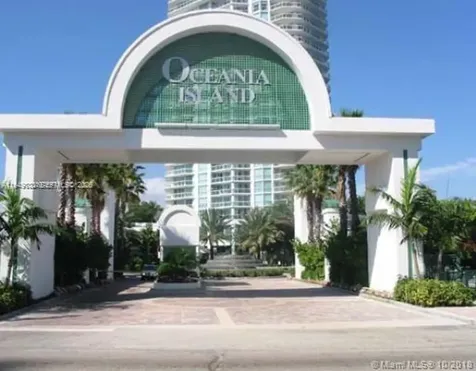 16500 Collins Avenue Sunny Isles Beach FL 33160