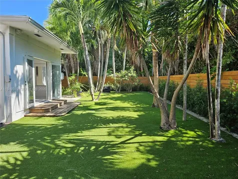 1070 N Shore Drive Miami Beach FL 33141