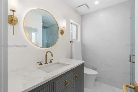 1581 NW 85th Terrace Plantation FL 33322