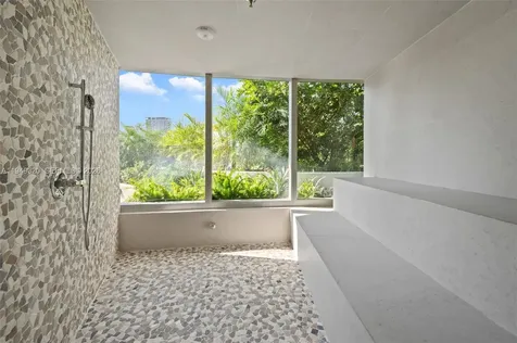 700 NE 24th Miami FL 33137