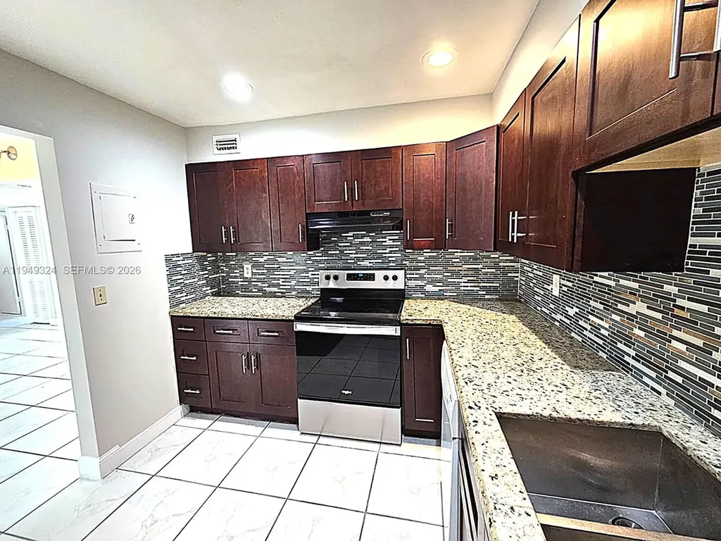 642 NW 13th Street Boca Raton FL 33486