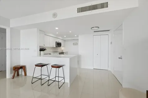 2425 Presidential Way West Palm Beach FL 33401